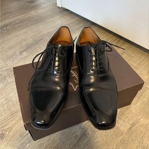 Florsheim Classic Black Leather Oxfords